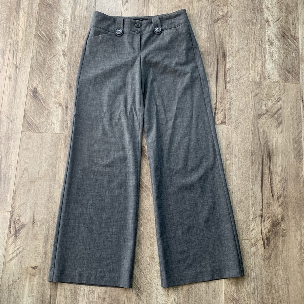 Express editor grey flare dress pants size 4.